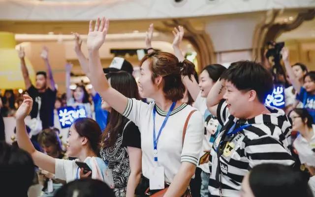 明星郑凯邀请打卡